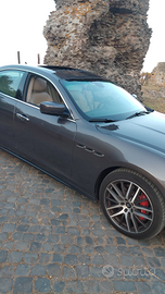 Maserati ghibli q4 s