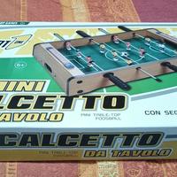 Biliardino da tavolo