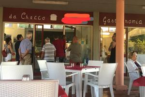 Attività commerciale stagionale al mare