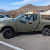 AUTOCARRO Mitsubishi l200 3porte cabina singola