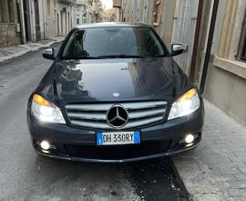 Mercedes Benz classe C220