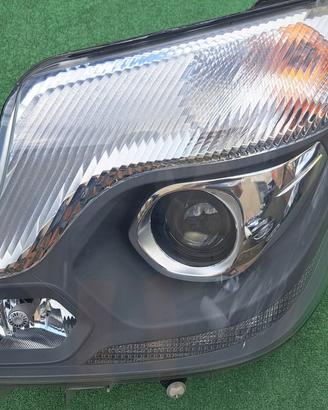 MERCEDES SPRINTER W906 Restyling BI-XENON LED Faro
