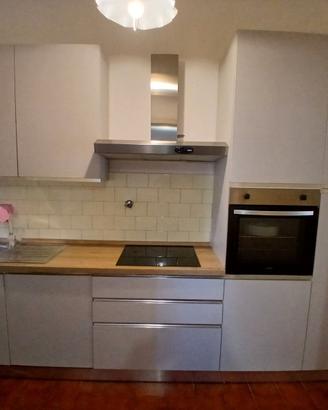 Intera cucina selly con alettrodomestici