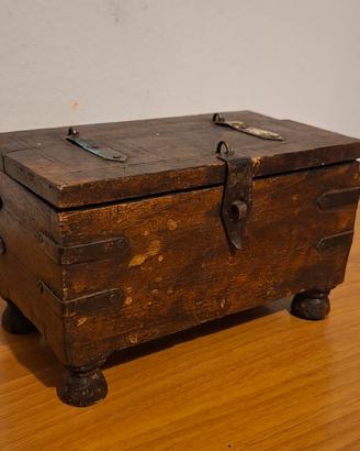 Porta monete / gioielli antico indiano