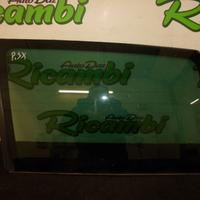 VETRO POSTERIORE SINISTRO TERRANO II R20 2002