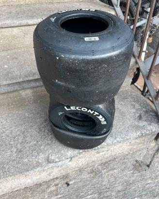 Gomme kart le cont e vega verdi