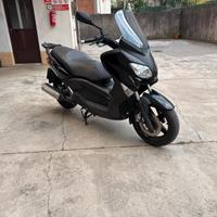 Yamaha Xmax 250