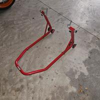 cavalletto posteriore moto