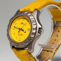 Orologio Diver Lotus in Titanio Vintage Giallo