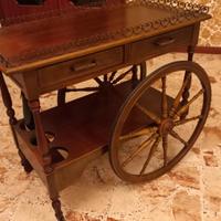 Elegante carrello portavivande