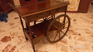 Elegante carrello portavivande