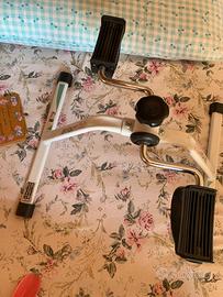 Pedaliera per riabilitazione anziani