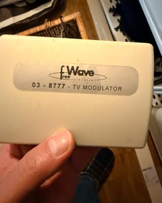 TV  MODULATOR FREE WAVE 03-8777