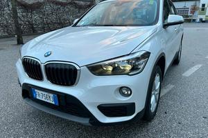 BMW  X1 