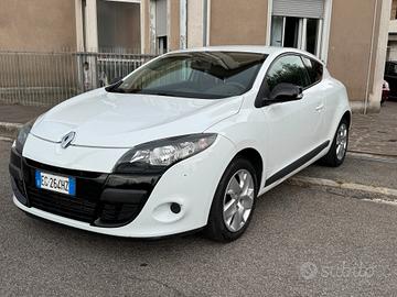 Renault Megane Mégane Coupé 1.4 TCe Wave Edition