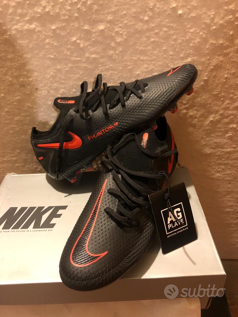 Nuove scarpe da calcio clearance nike 2019