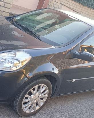 RENAULT CLIO LE IENE