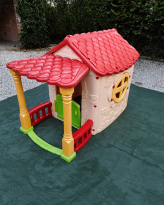 Casetta bambini FEBER Fancy House con portico