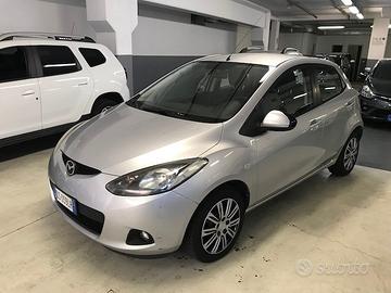 Mazda 2 1.3 16V 86CV 5p. Play