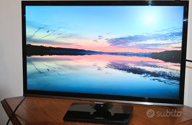 Samsung UE22H Monitor/TV Full HD + DVB T2 esterno