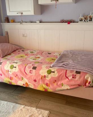 Letto singolo e 2 comodini marca Scandola