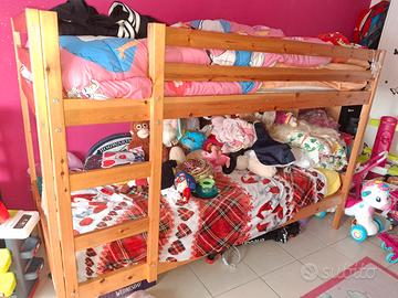 letto a castello ikea e cucina 