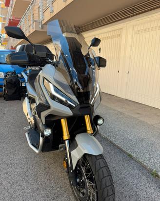 Honda X-ADV 750 DCT Adventure