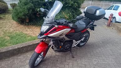 HONDA NC 750 X automatica