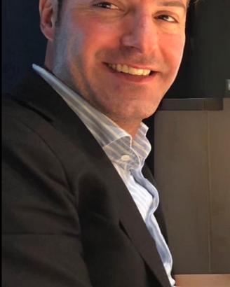 Maître /Sommelier /Responsabile di Sala