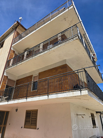 Quadrilocale via Fra' Benedetto 24, Casole Bruzio