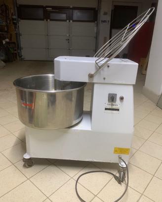Impastatrice