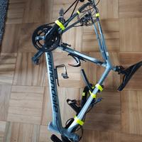 Telaio Cannondale bici corsa incidentanto