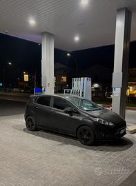 Ford Fiesta ( Adatta neopatentati)
