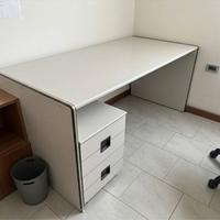 Scrivania ufficio/studio bianca