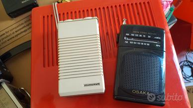 Varie radioline a transistor portatili