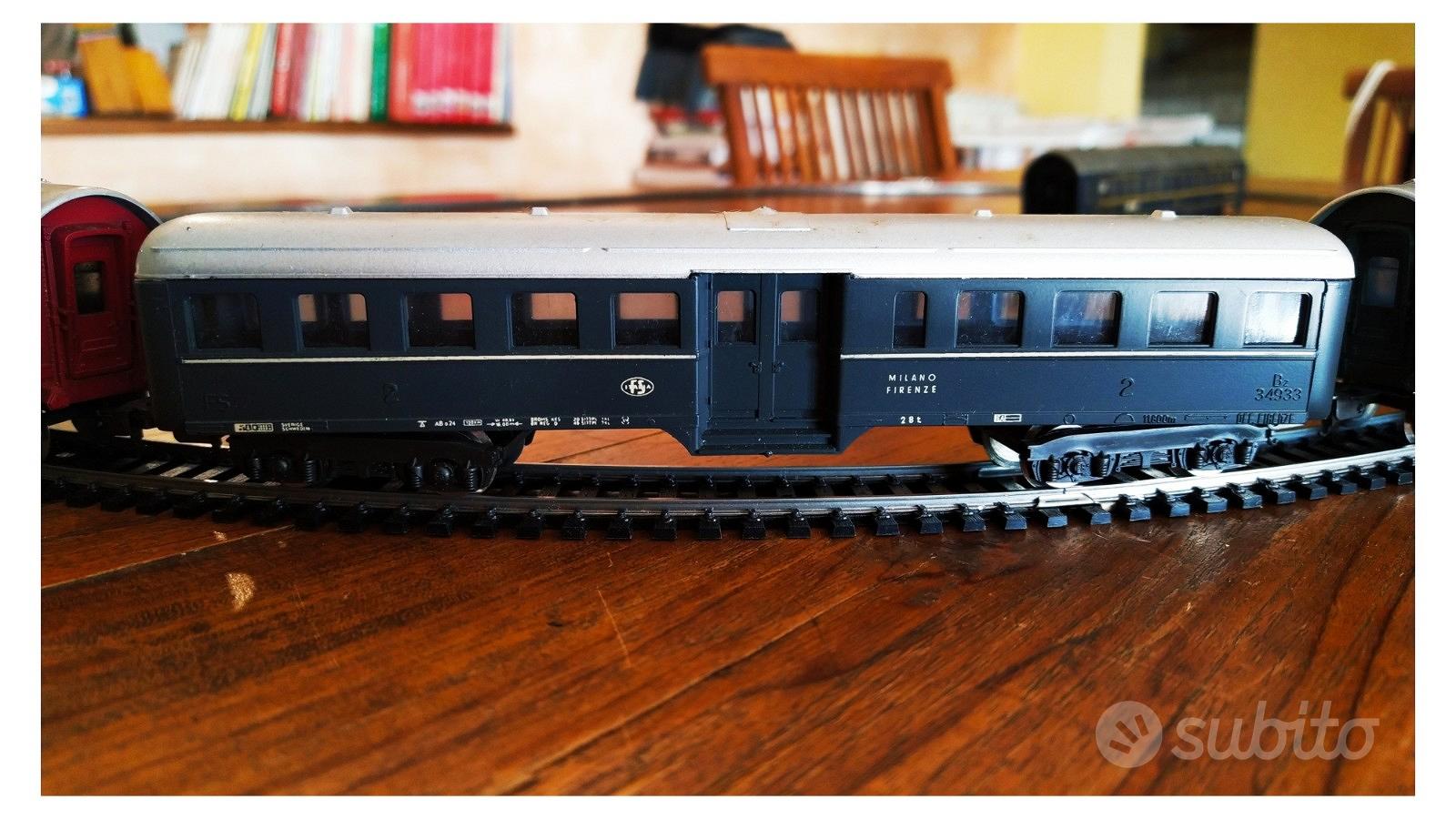 Composição de Banheiro Completo com Espelho, Base e Lavatório Made in Italy