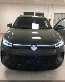  Tiguan del 12/2025  150 CV TDI  con 60 km