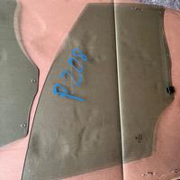 Vetro anteriore Peugeot 208 destro lato passeggero