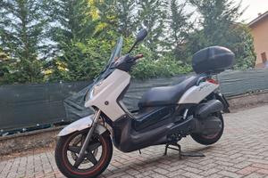 Yamaha x max 115