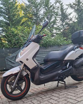 Yamaha x max 115