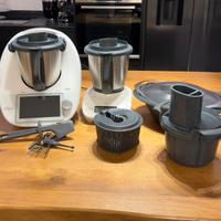 Bimby TM6+Friend+Affettatutto come nuovo