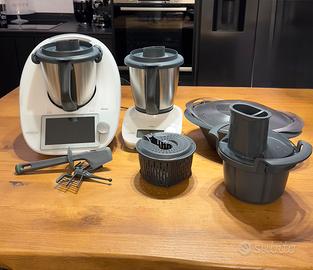 Bimby TM6+Friend+Affettatutto come nuovo