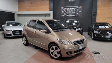 Mercedes-benz A 180 A 200 CDI Elegance