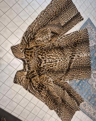 Pelliccia di ocelot leopardo
