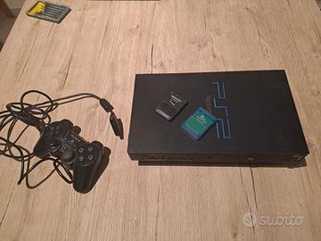PS2 Fat Funzionante (Mancano Cavi)+Controller e..