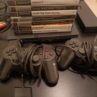 PlayStation 2 originale con 2 Joystick e videogame