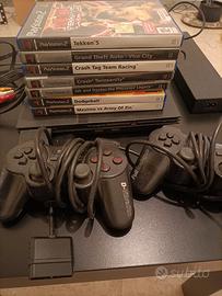 PlayStation 2 originale con 2 Joystick e videogame