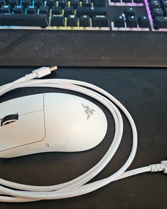 Razer Viper V3 Pro gaming mouse top