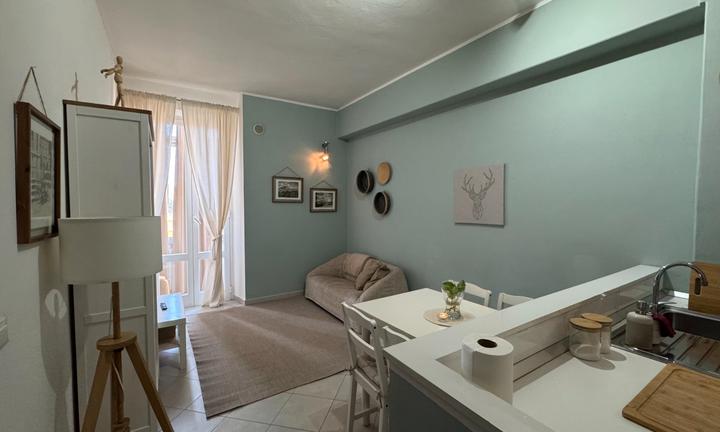 Trilocale in zona centrale terzo piano