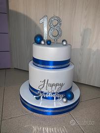 Torta finta scenografica 18°